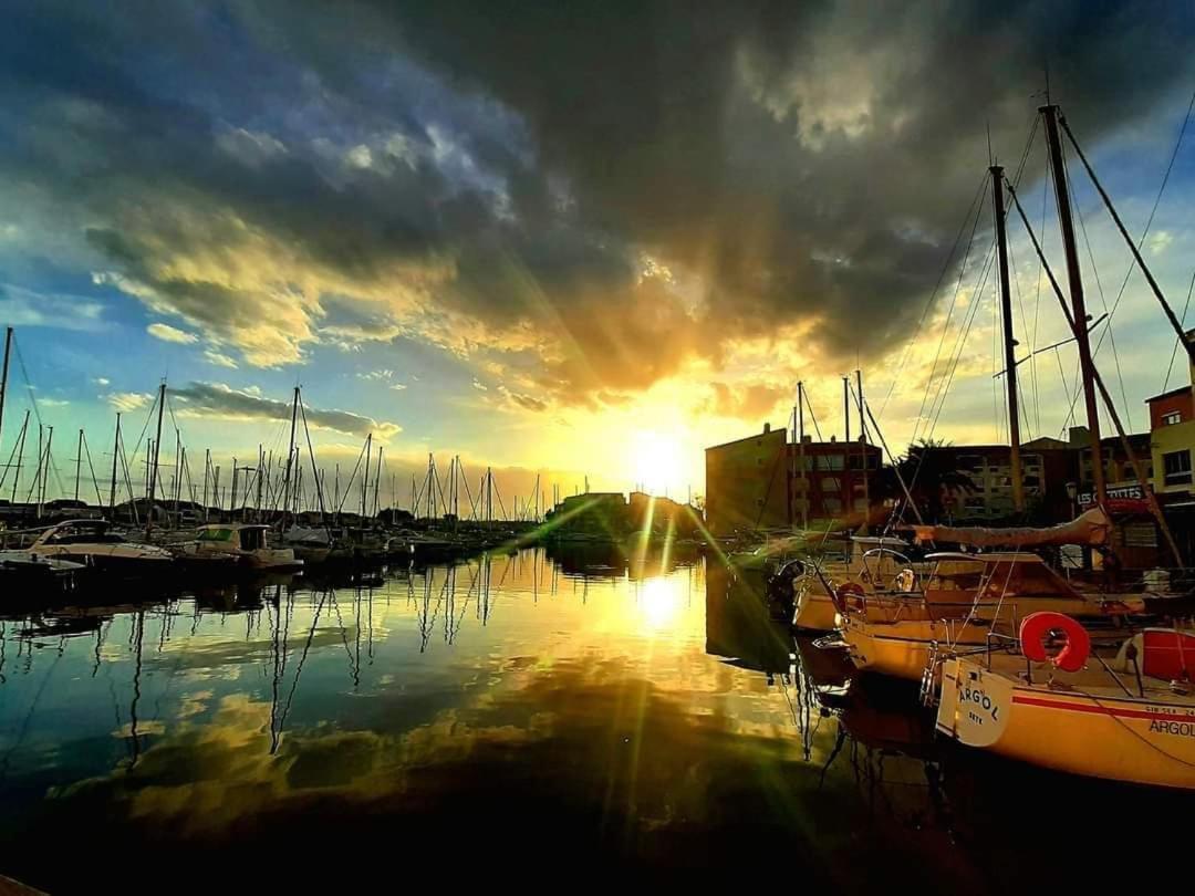 Cap D'Agde Port Lano T2 Clim, Piscine, Tennis Et Parking Exterior photo