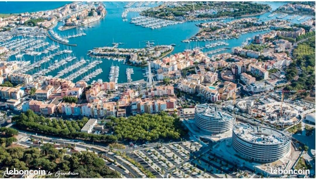 Cap D'Agde Port Lano T2 Clim, Piscine, Tennis Et Parking Exterior photo