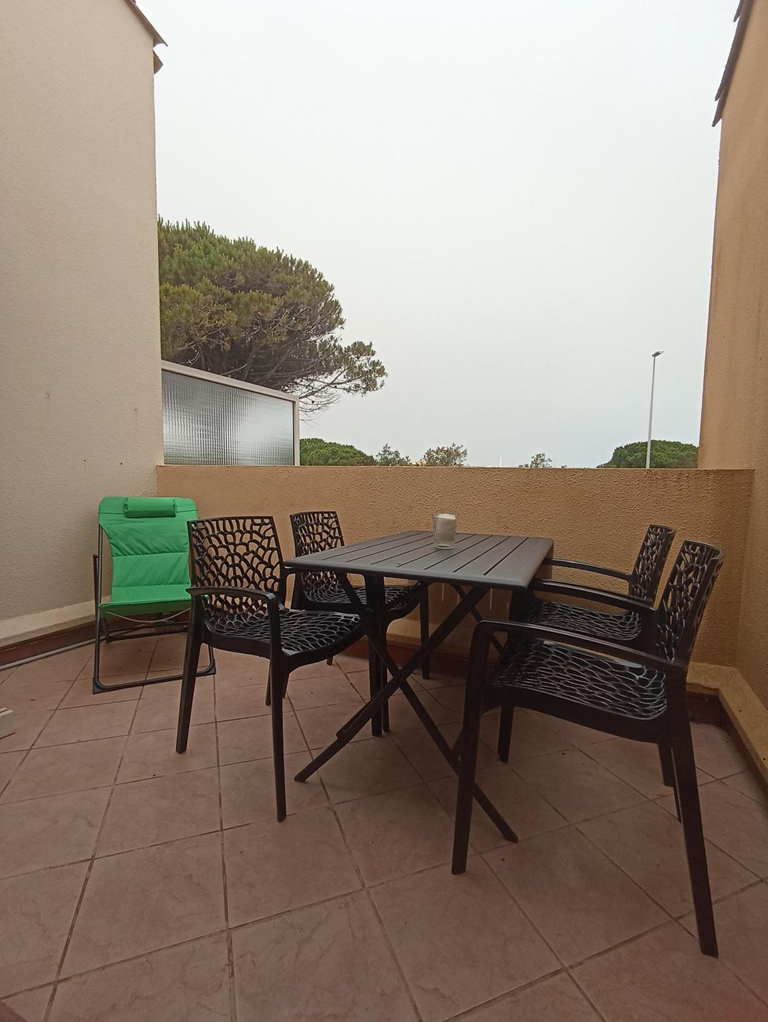 Cap D'Agde Port Lano T2 Clim, Piscine, Tennis Et Parking Exterior photo